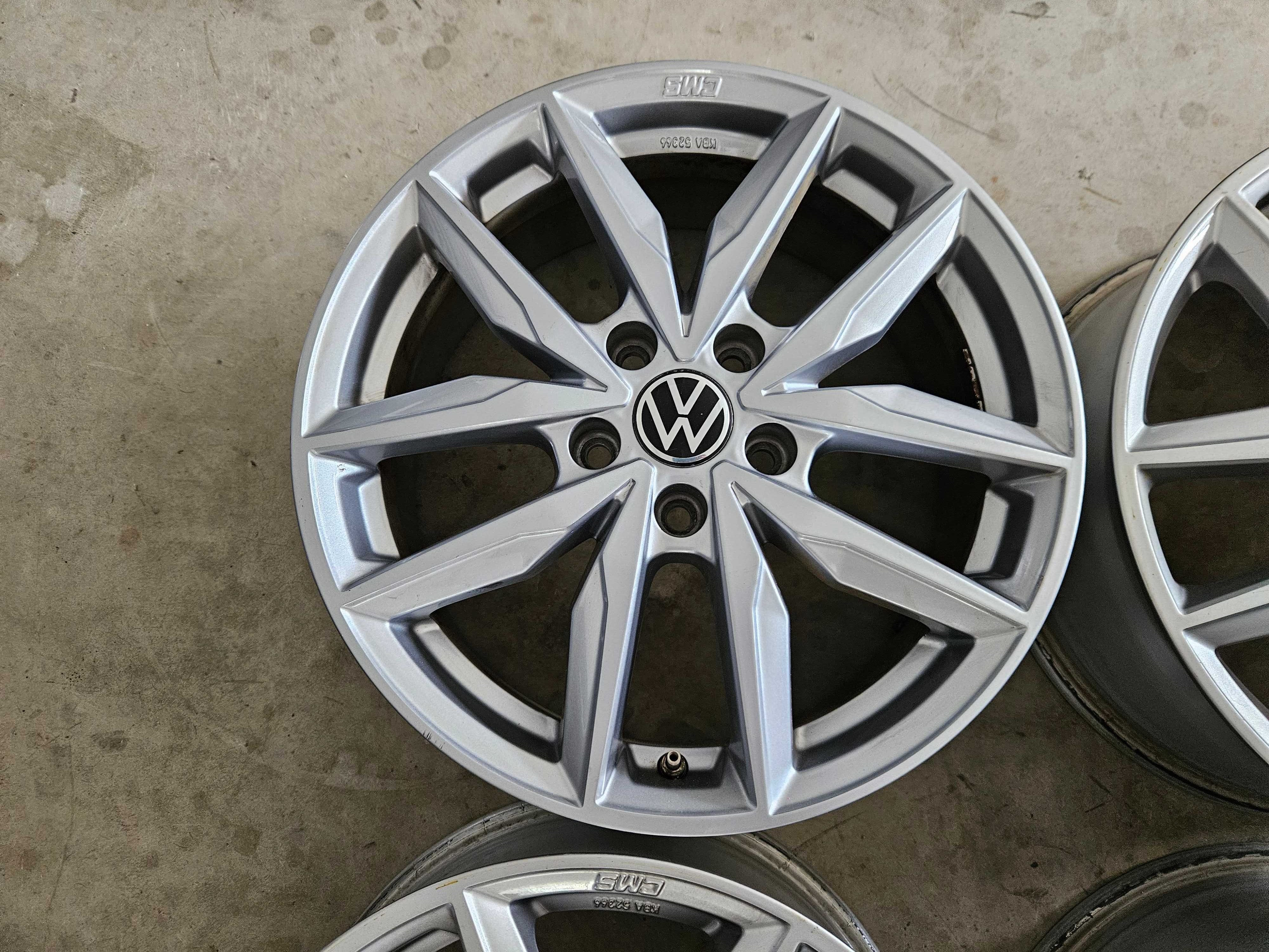 Alufelgi 17 VW Golf VII Passat b6 b7 b8 Caddy Touran T-roc Rline 5x112