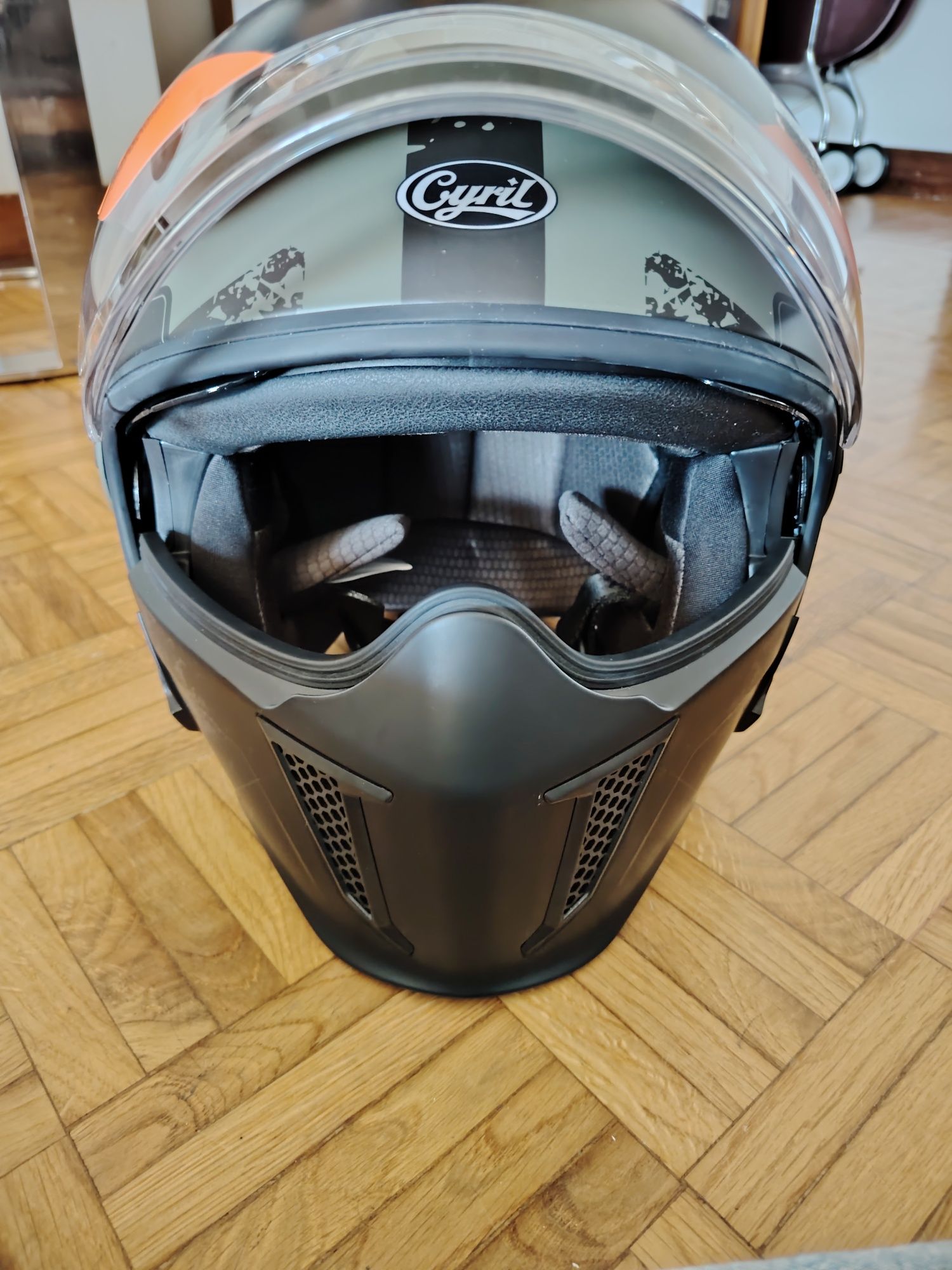 Capacete para moto Cyril