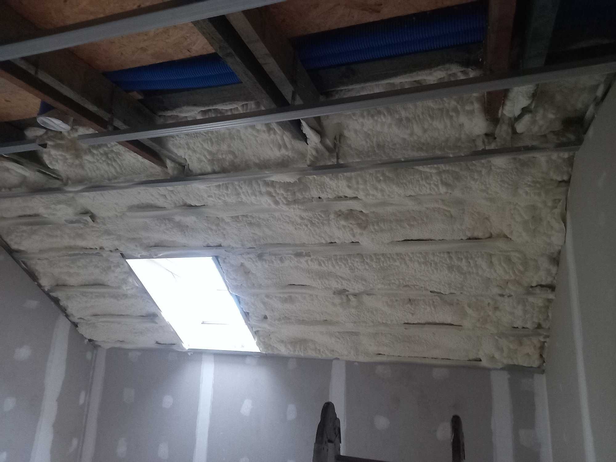 Izolacja Pianą PUR Gliwice – Ciepły Dom, Darmowa Wycena!