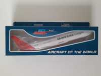 Model 1:200 SAMOLOT Boeing B767-300F Qantas Freight USA Daron