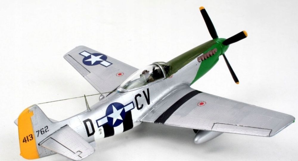 Model do sklejania P-51D Mustang, Revell 04148