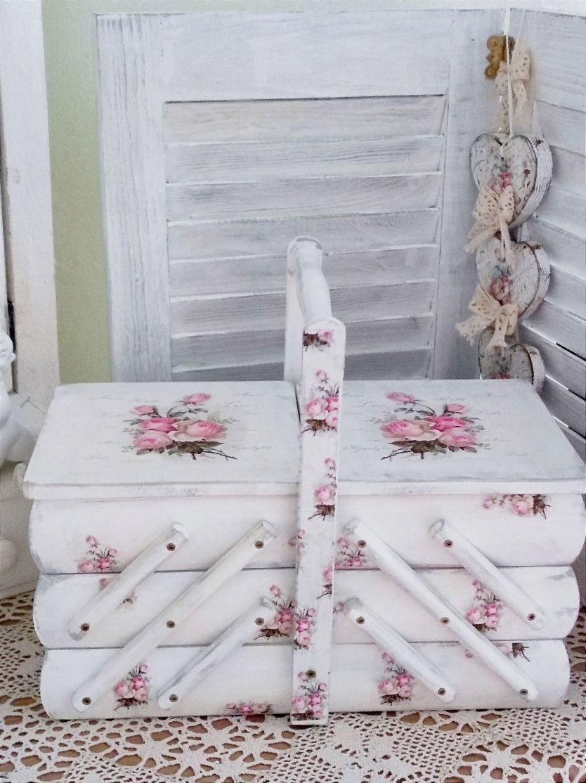 Niciarka vintage róże duża