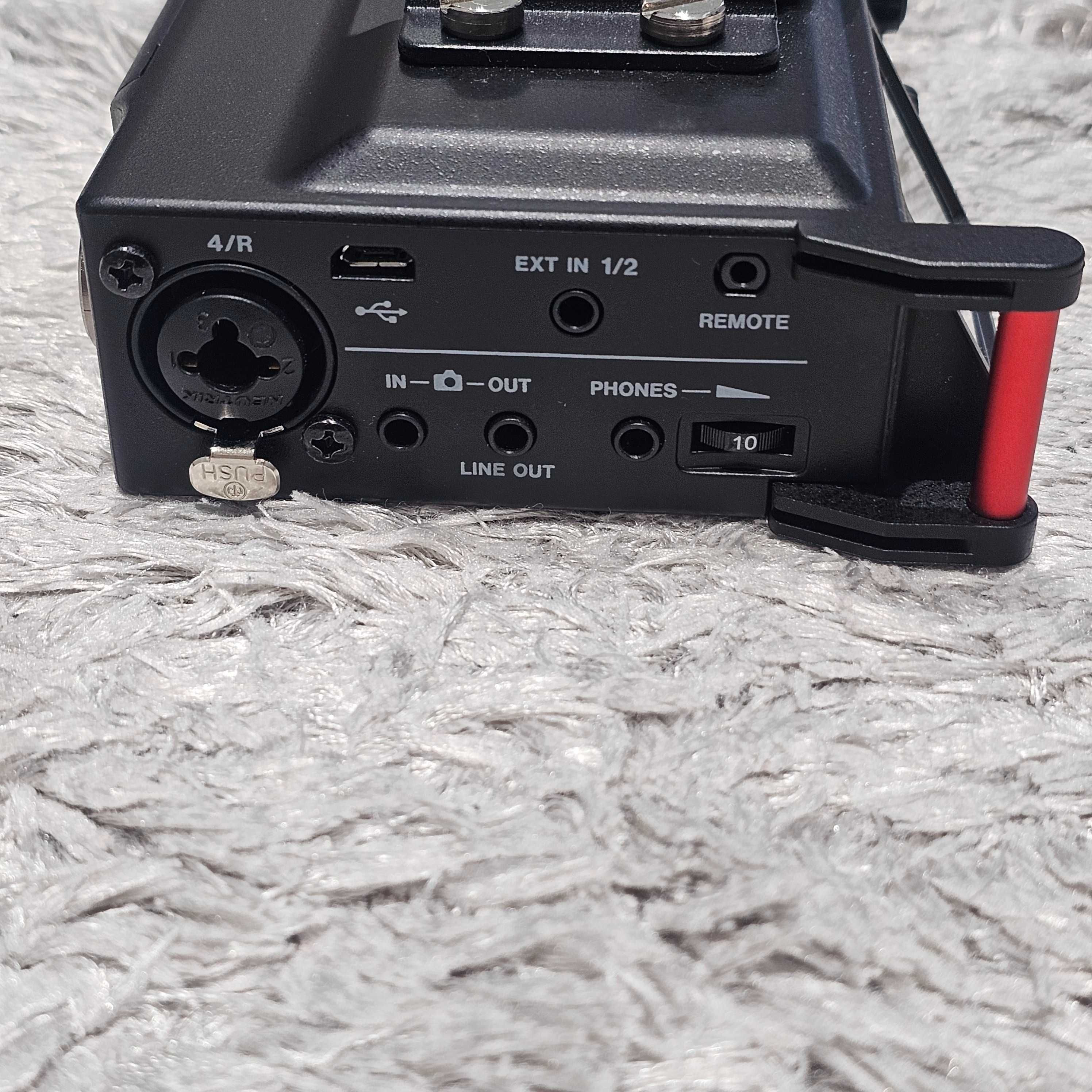 Tascam DR-70D Gravador áudio de 4 canais + Extras