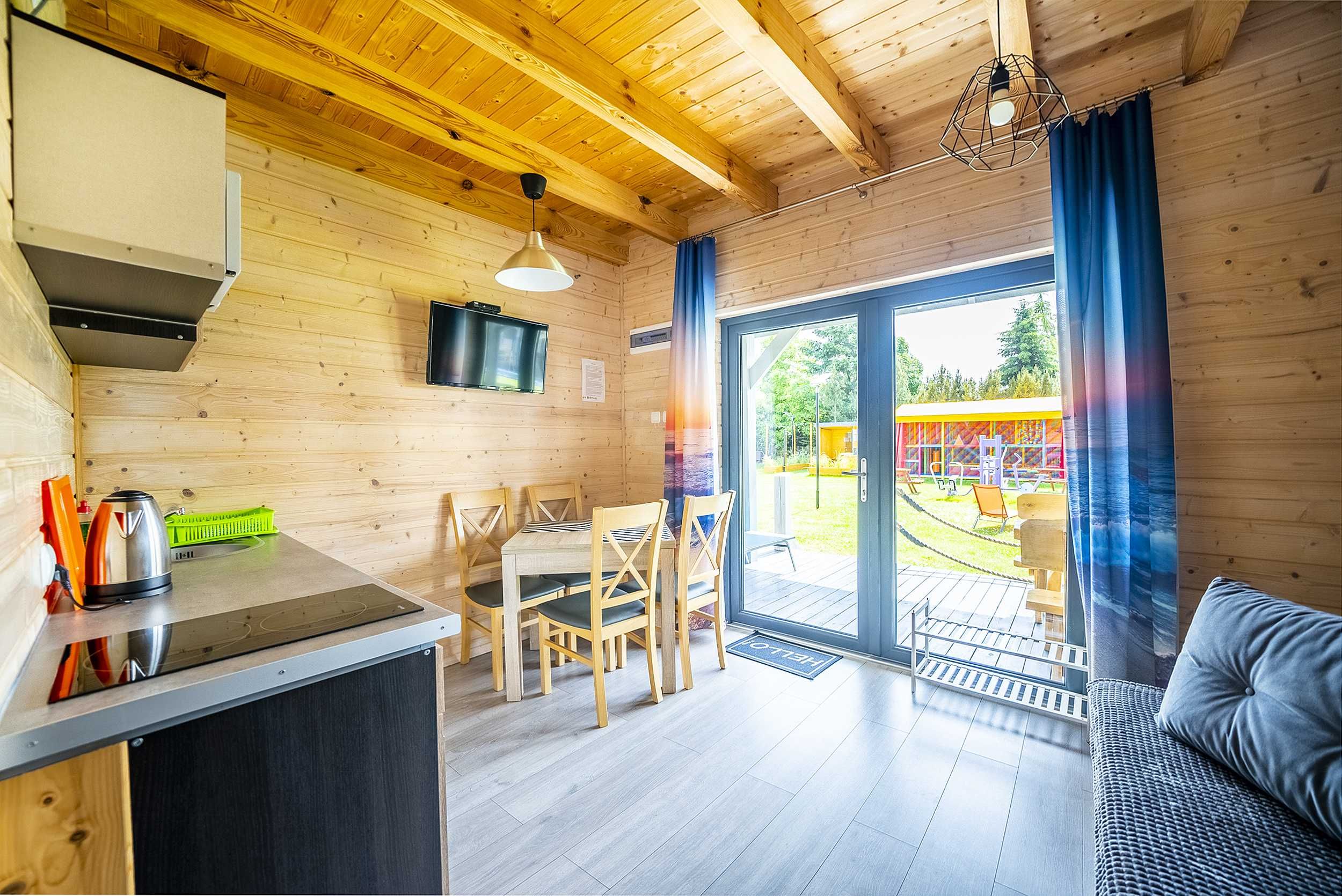 Domek 6 os. nad morzem z sauną balią jacuzzi melex - Domki Marengo