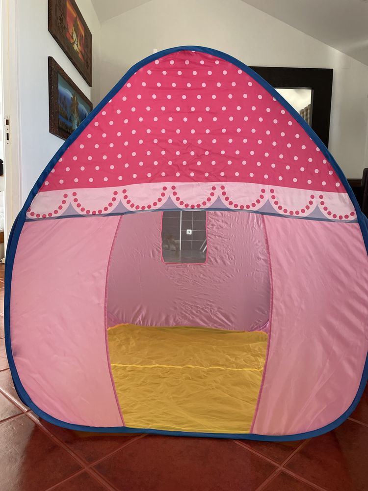 Tenda Sophie pop up infantil imaginarium + Furby
