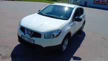 Nissan Qashqai Nissan Qashqai Visia 1.6i 117 km 2013 rok