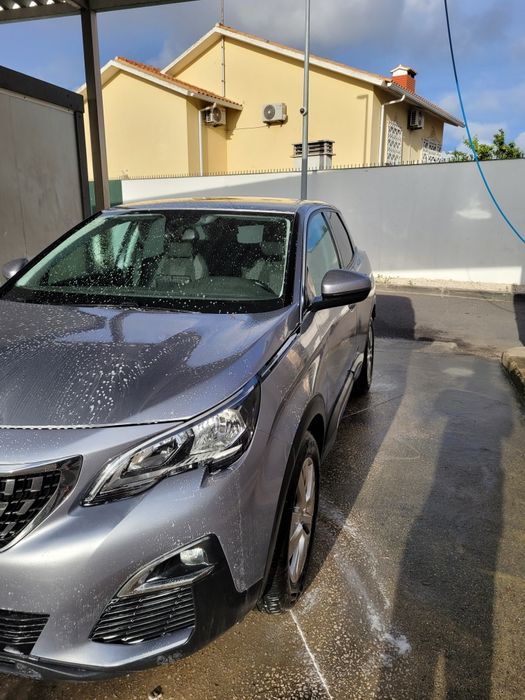 Peugeot 3008 1.5 Aut. 130