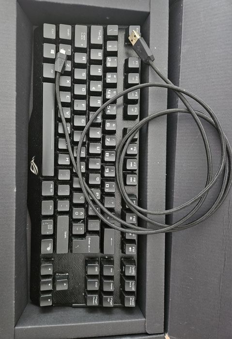 Teclado Gaming Asus ROG Claymore Core