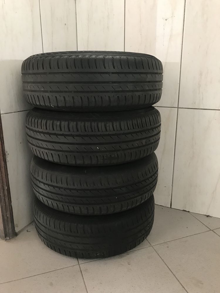 Jantes 15” com pneu 185/65 R15