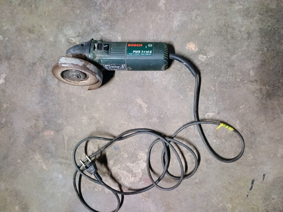 Szlifierka kątowa Bosch