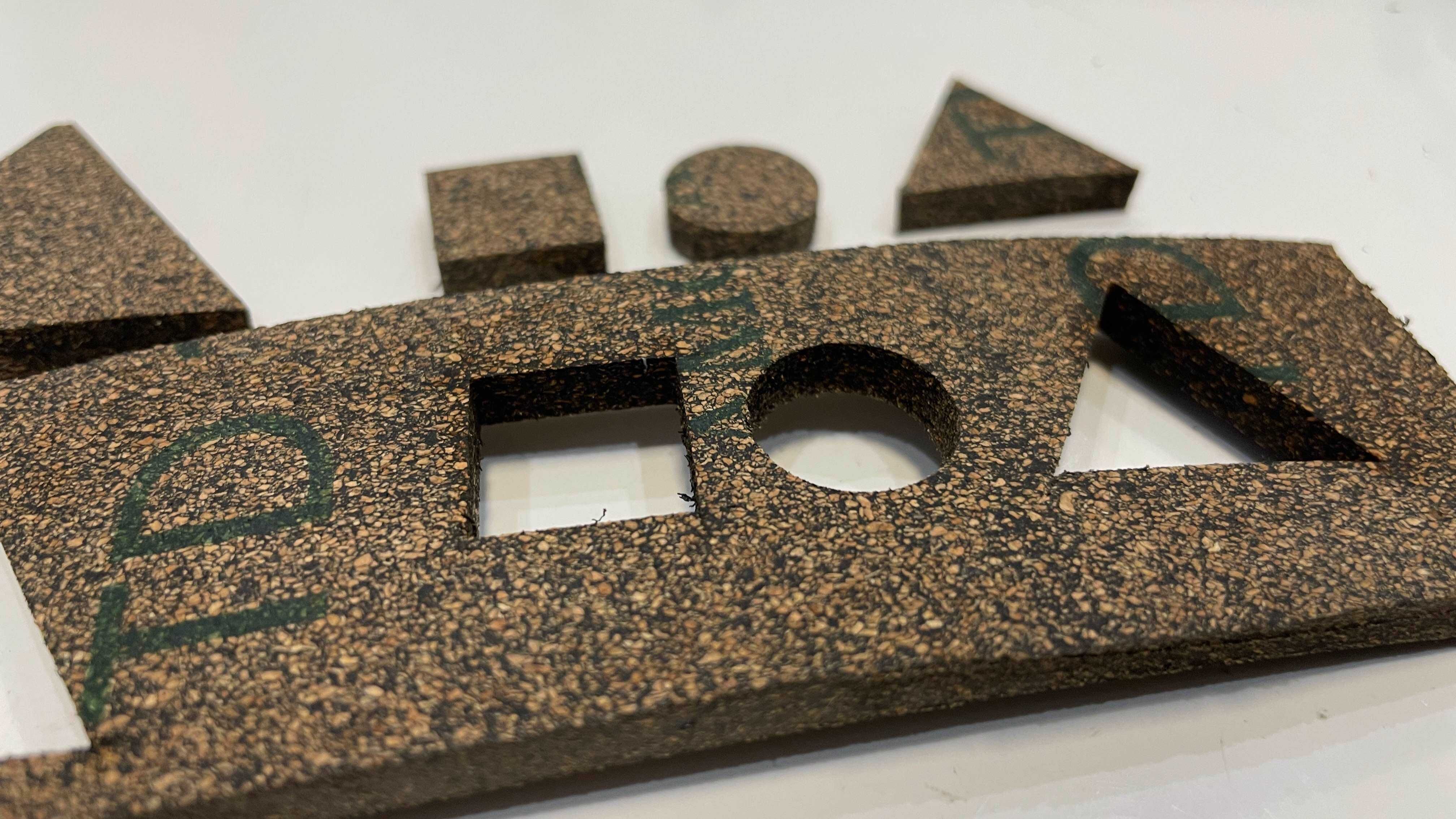 Usługi CNC , frezowanie 3D 5D grawerowanie wycinanie