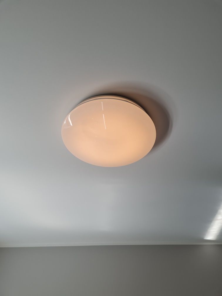 Lampa sufitowa dalen z pilotem