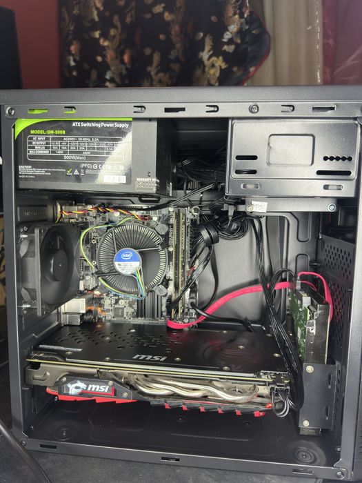 Игровой компьютер rx580 8gb, 12 ddr4, intel 7500 в прекрасно состоянии