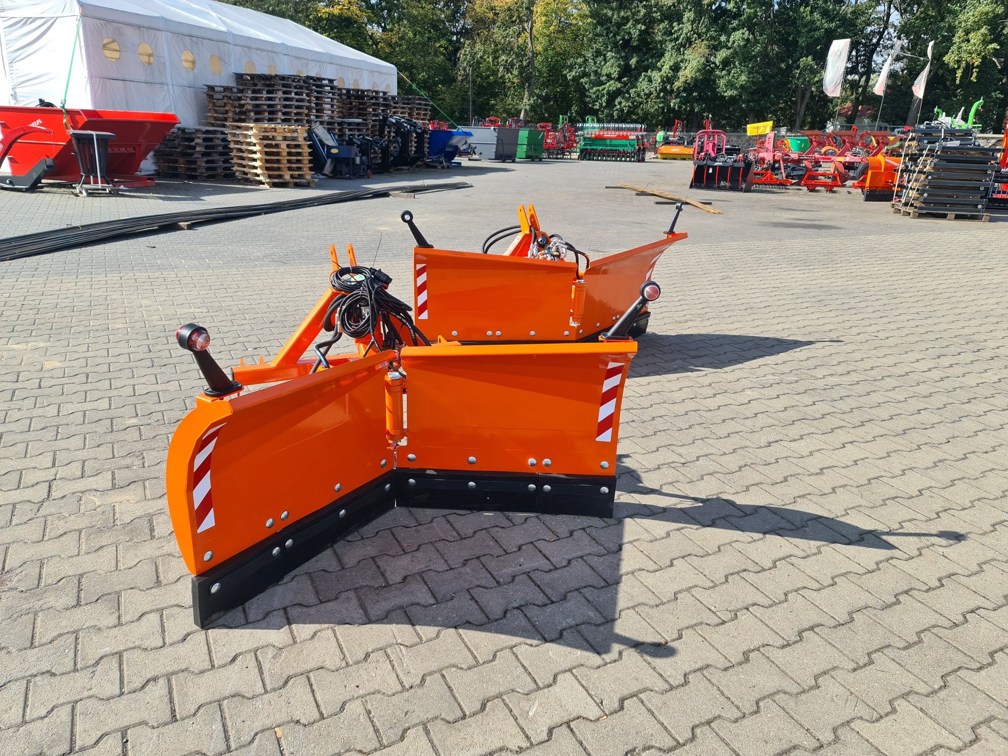 Pług do śniegu 152 cm sterowny hydraulicznie komunalny tuz kat 1