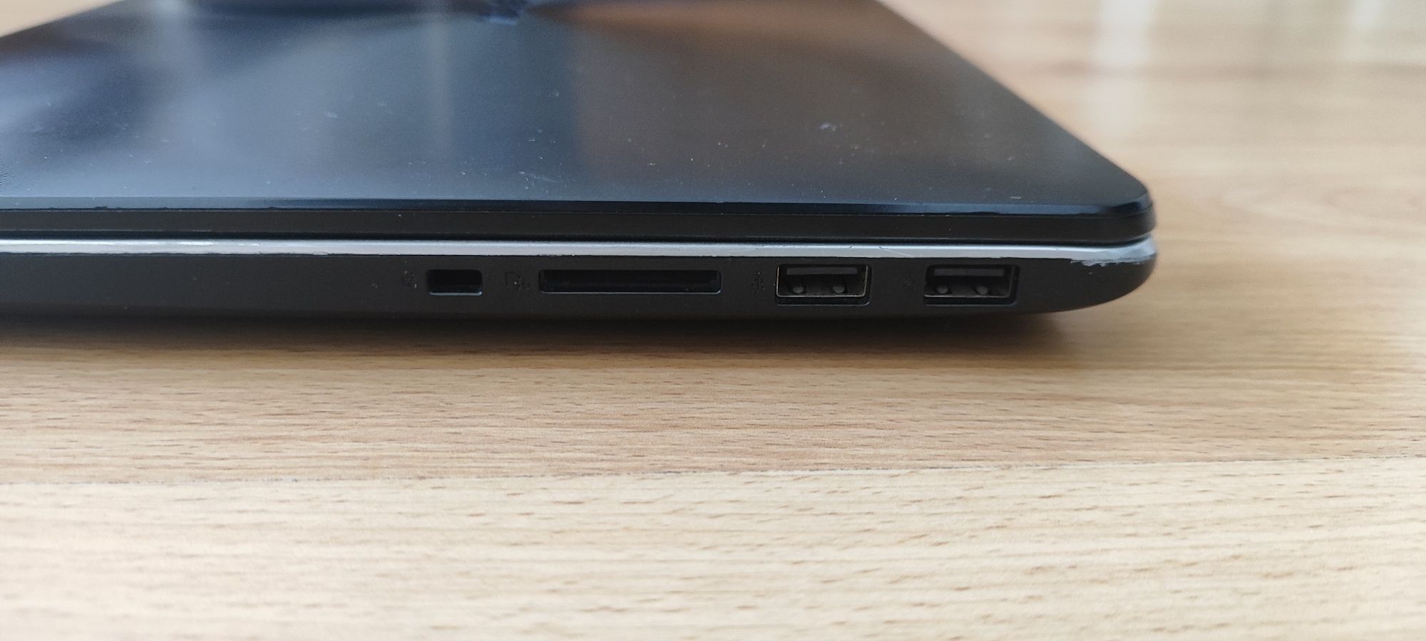 Computador Asus R301L