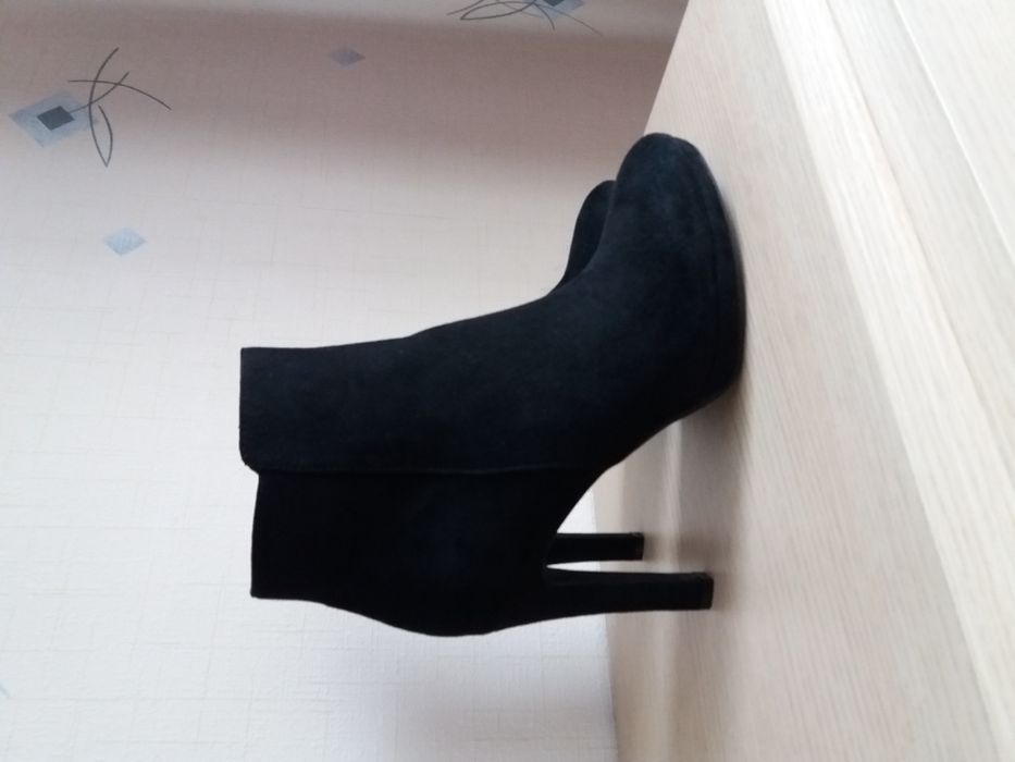 Buffalo черевики ботинки Нові  40 р Стелька 26 см