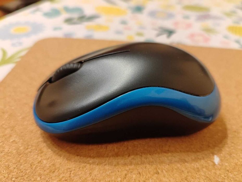 Mysz Logitech M185