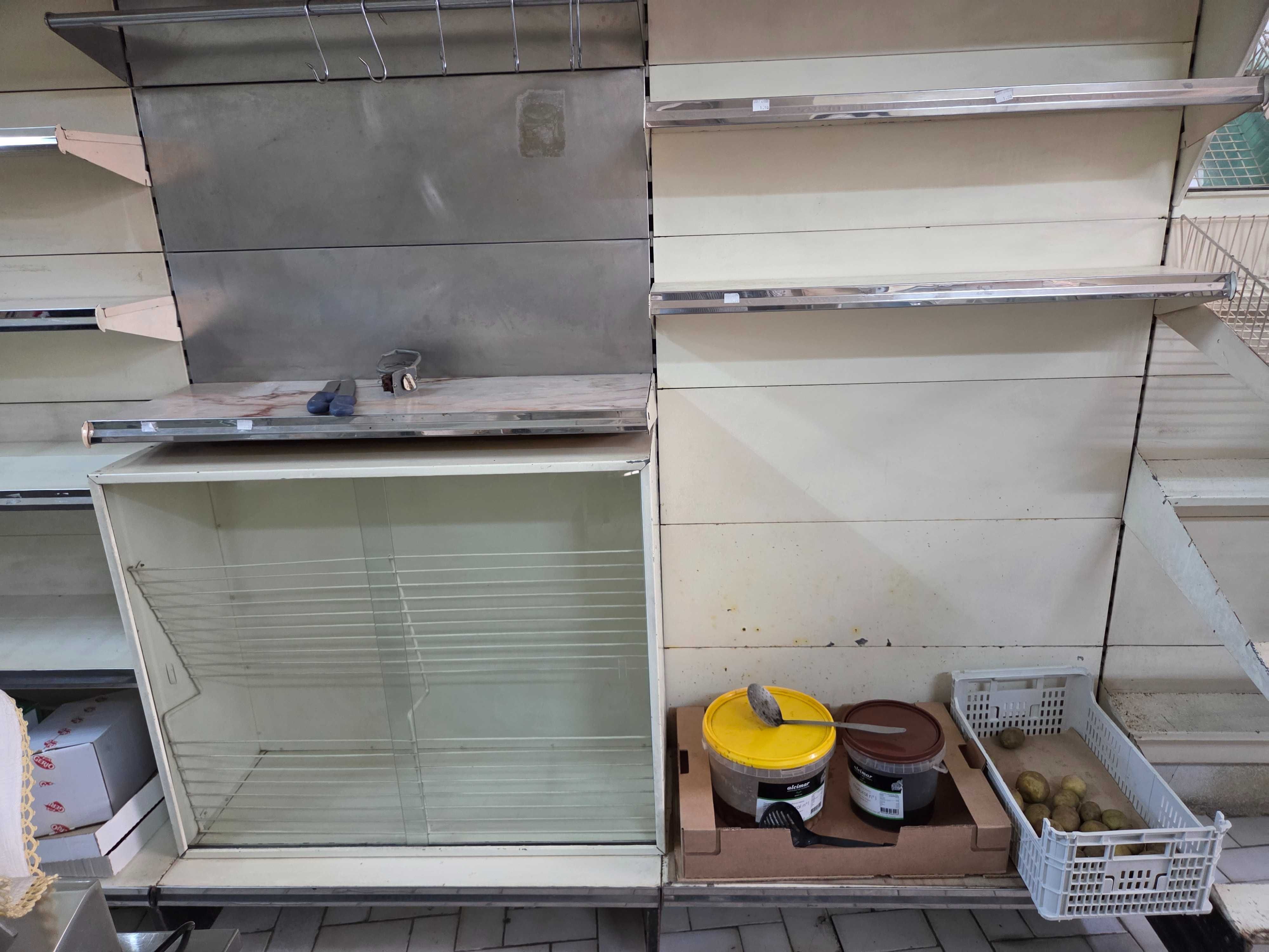 Estantes e Parteleiras metalicas de supermercado