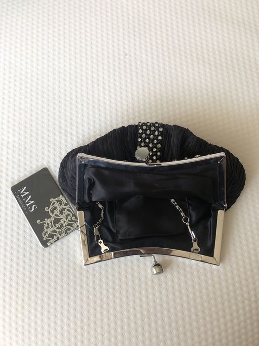 Mała czarna torebka