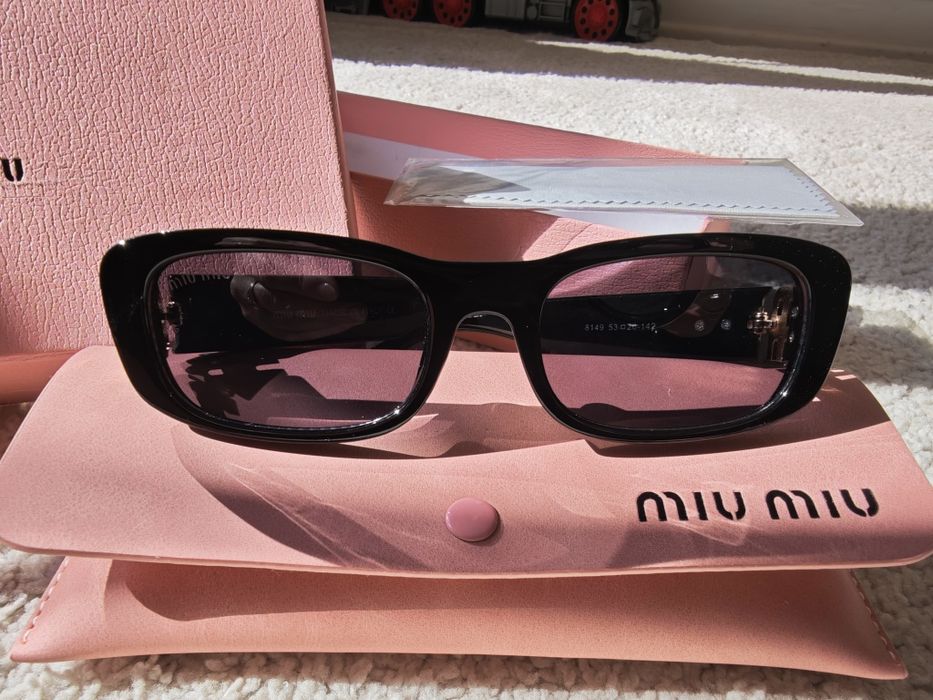 Óculos de sol Miu Miu