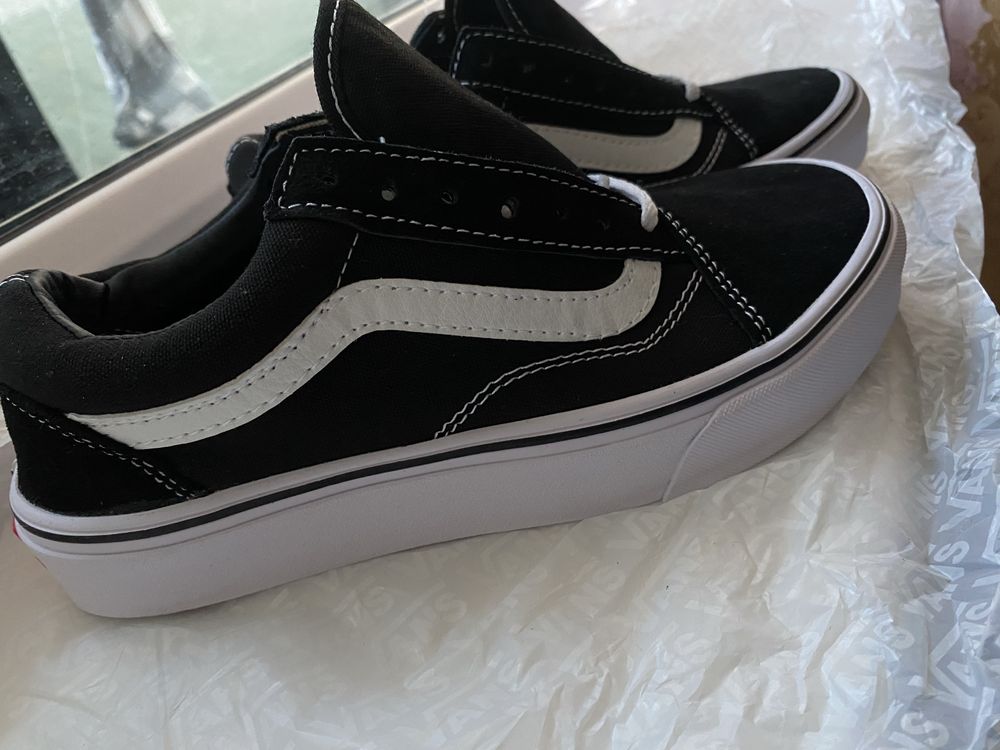 Vans кросівки класична модель