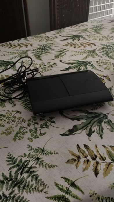 Ps3 12gb super Slim    ATENÇÃO LER AS DESCRIÇÃO