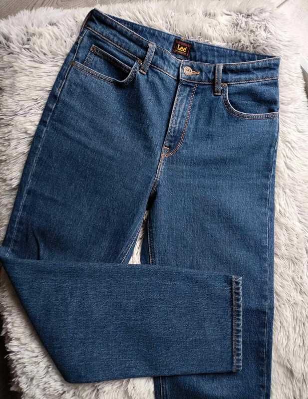 Jeansy Lee Carol damskie spodnie z wysokim stanem mom jeans proste W28