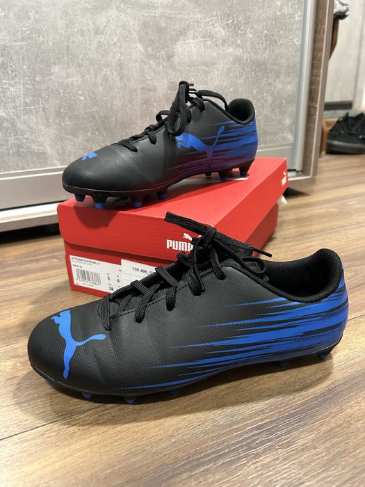 Бутси, дитячі нові