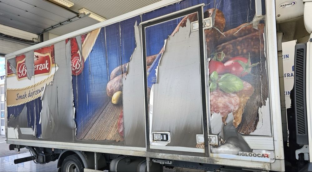 Rozklejanie aut reklam logo napisy ciezarowe dostawcze osobowe