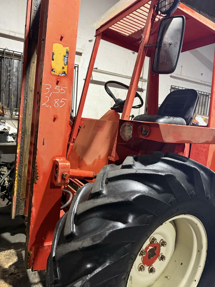 Empilhador manitou 2500 kgrs todo terreno revisao feita filtros e oleo