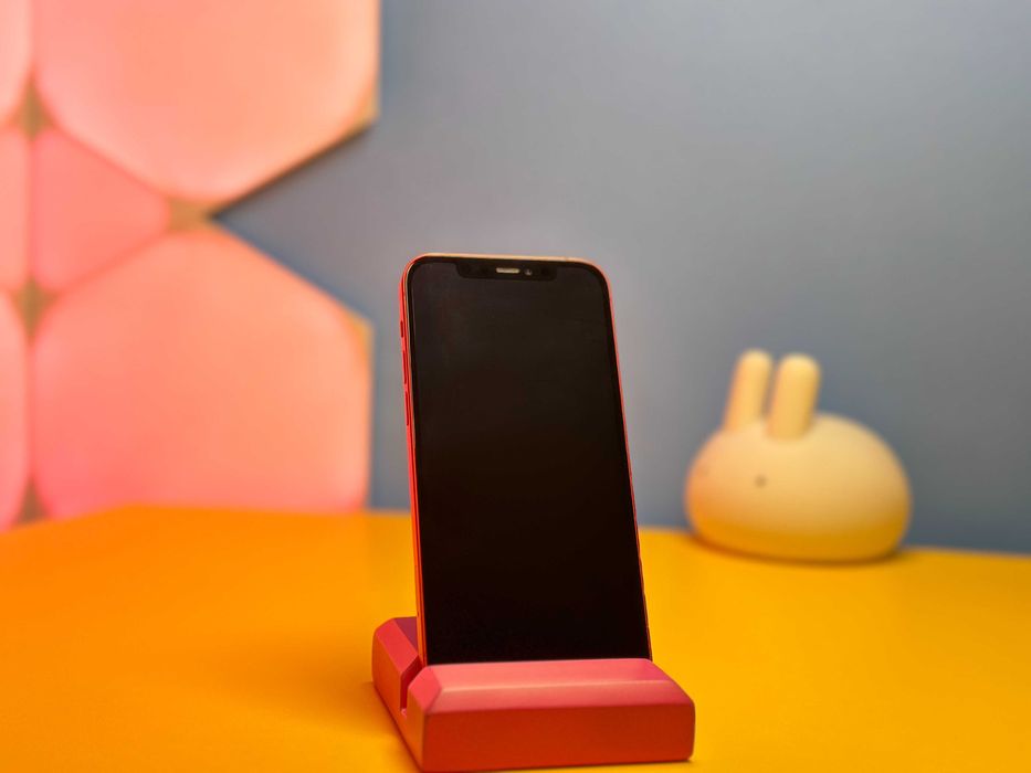 Смартфон Apple iPhone 12 128GB Red (100525) Б/У З ГАРАНТІЄЮ