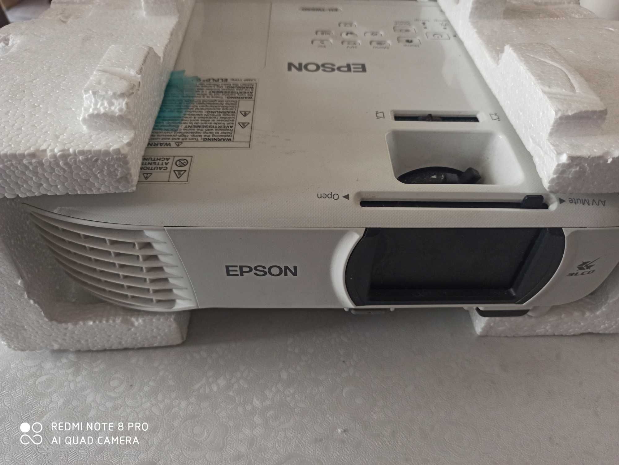 Projektor LCD Epson EH - TW650