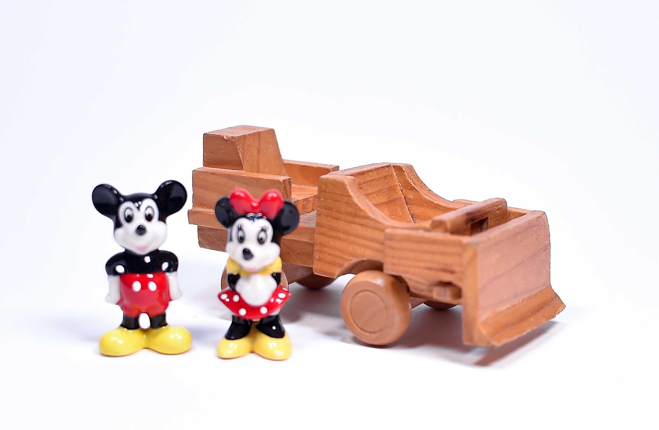 Porcelanowe Figurki Disney Myszka Miki i Myszka Minnie