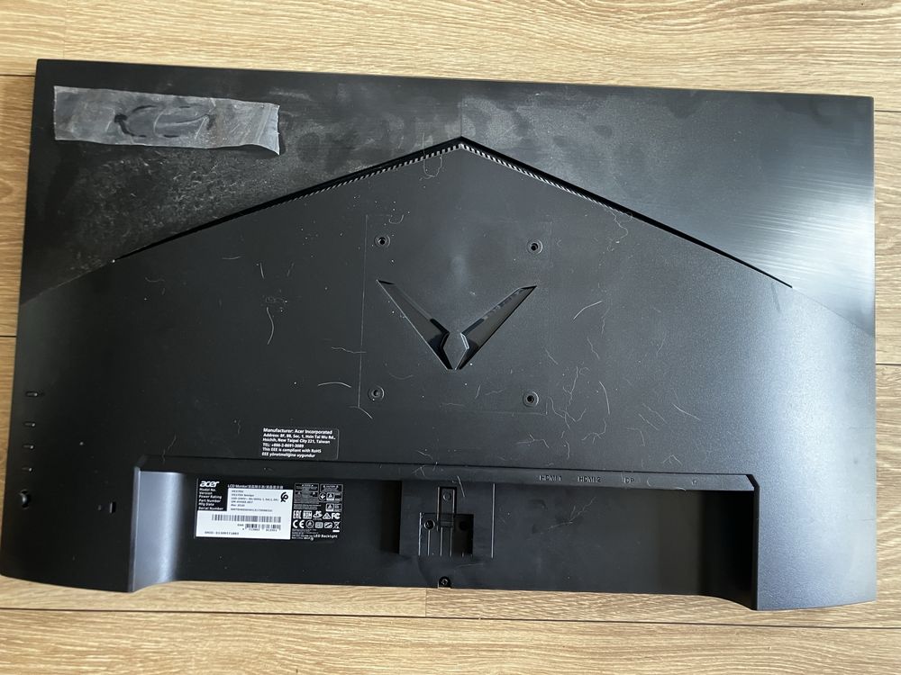 Monitor Acer Nitro 27” VG270U