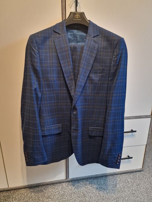 Garnitur młodzieży granatowy w krate