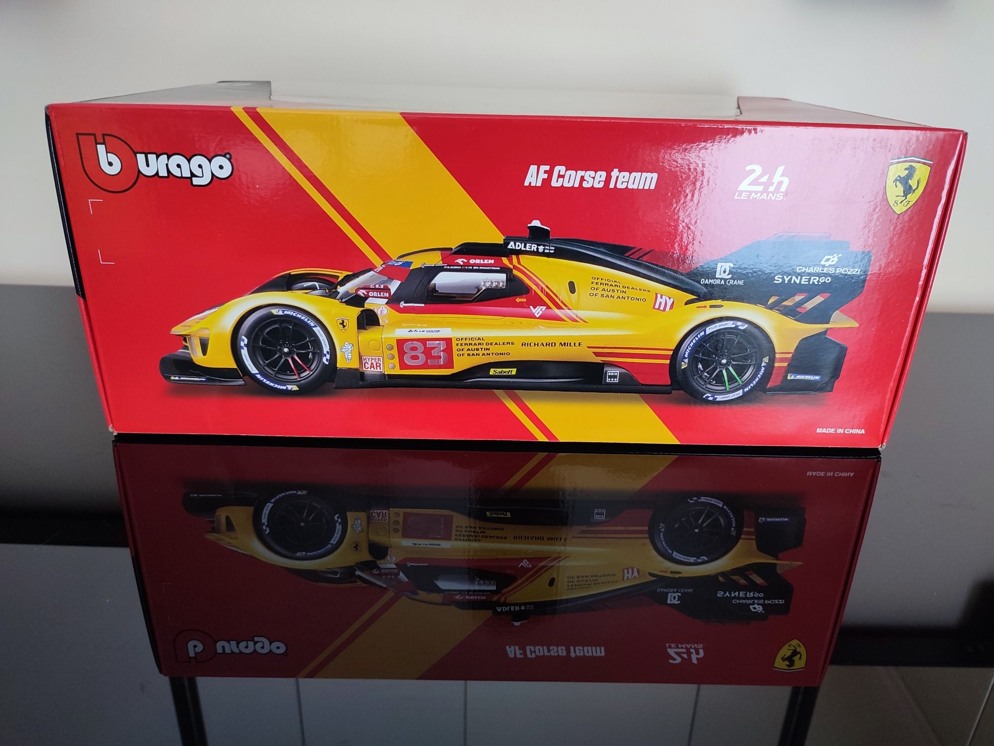 Ferrari 499P LeMans escala 1/18 Bburago NOVO