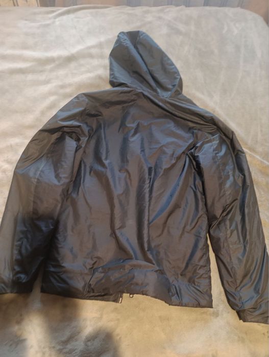 Куртка спортивна