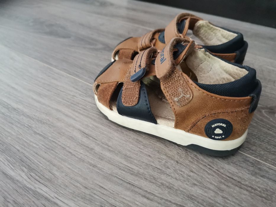 Sandálias maioral castanhas número 20