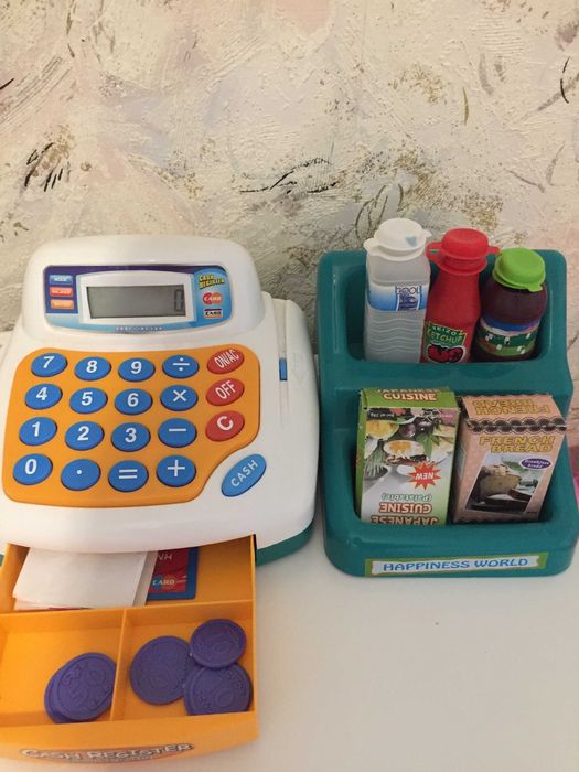 Касса детская. Состояние очень хорошее !