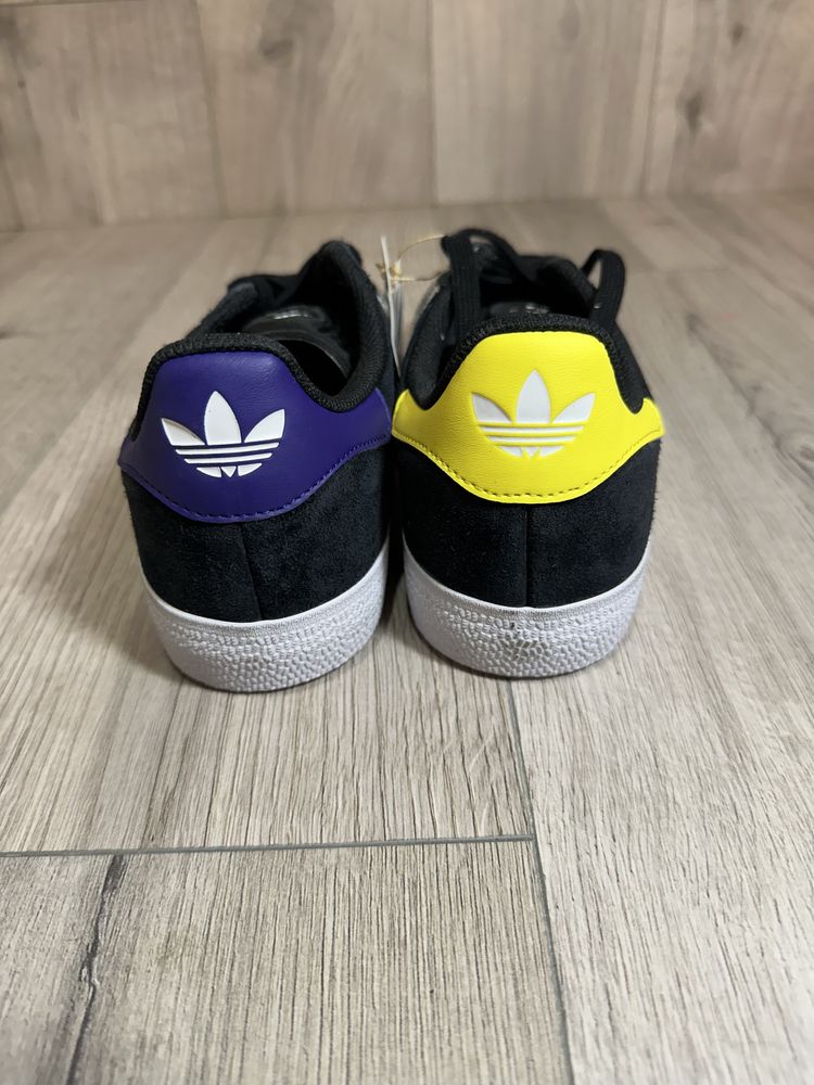 Кросівки Adidas Gazelle ADV