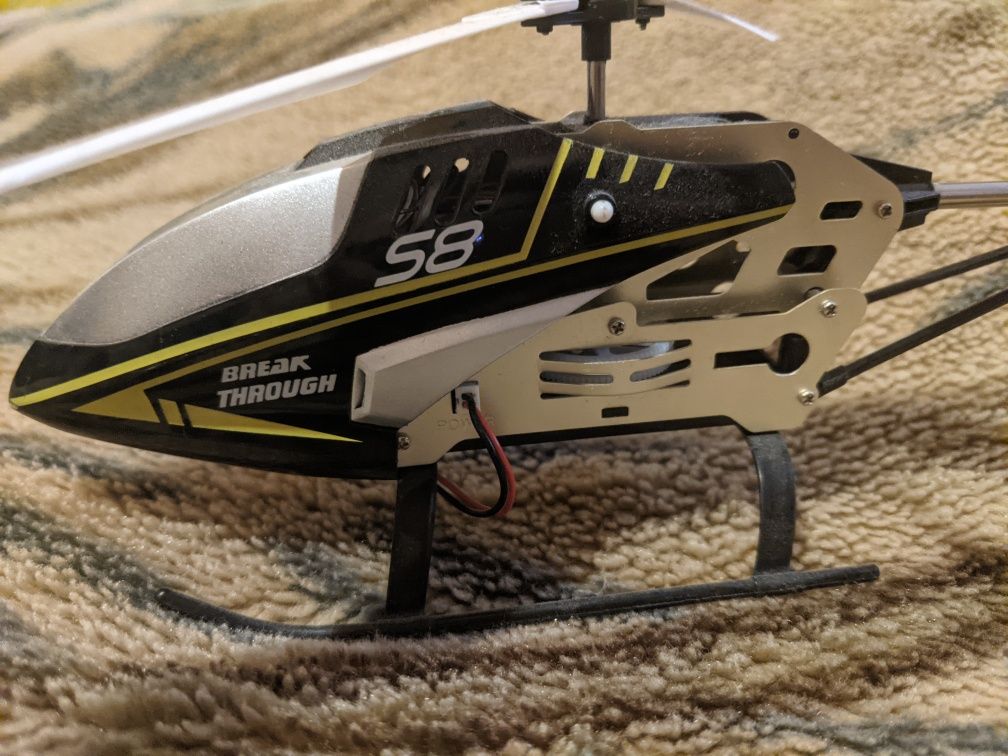Радіокерований вертоліт Syma S8 зі світлом і гіроскопом. Без пульта!