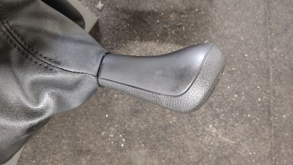 Gałka mieszek zmiany biegów wybierak BMW E87 e88 e81