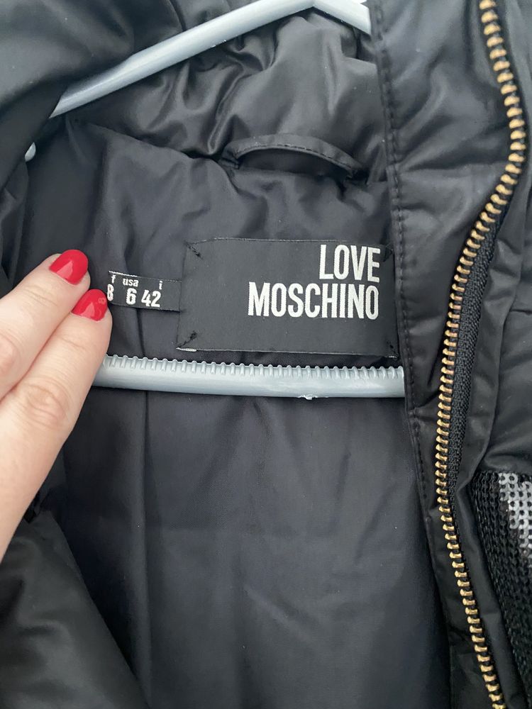 Kispo preto Love Moschino