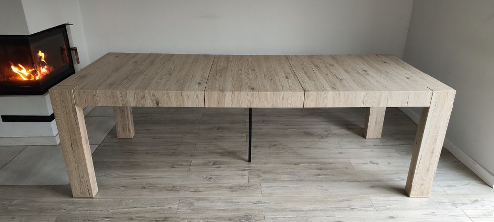 Rozkładany stół do jadalni Black Red White 240 cm