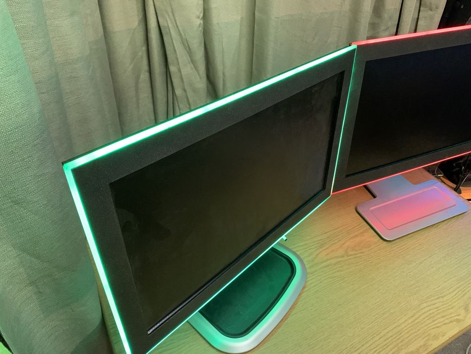 Ramki do podświetlenia RGB monitor 22cale