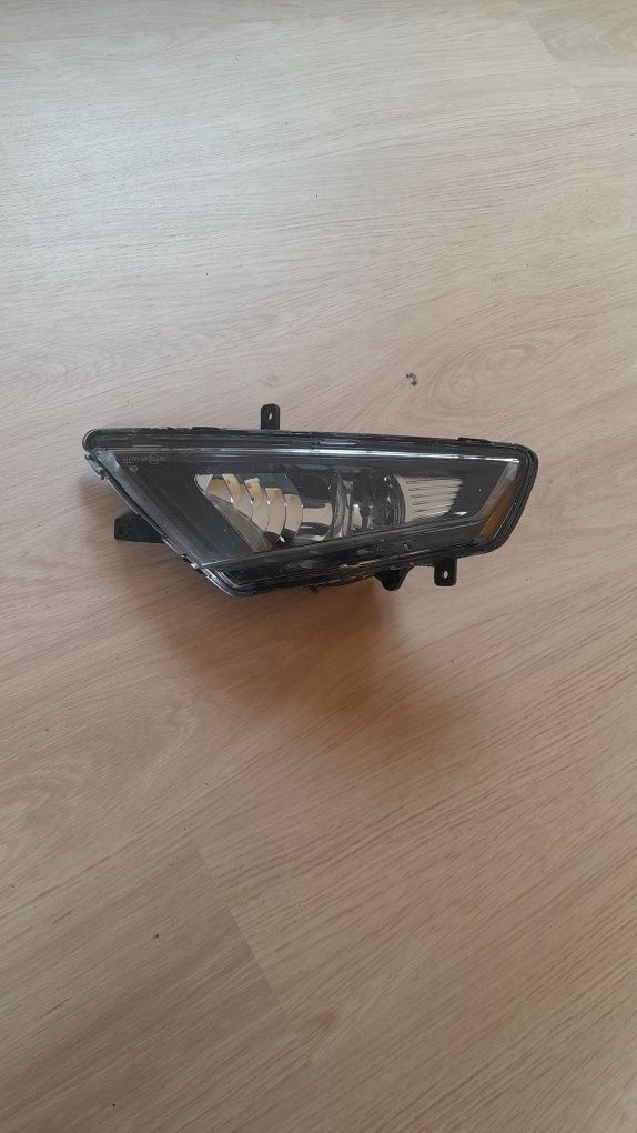 Seat Leon III fr 13-16 Rok halogen lewy