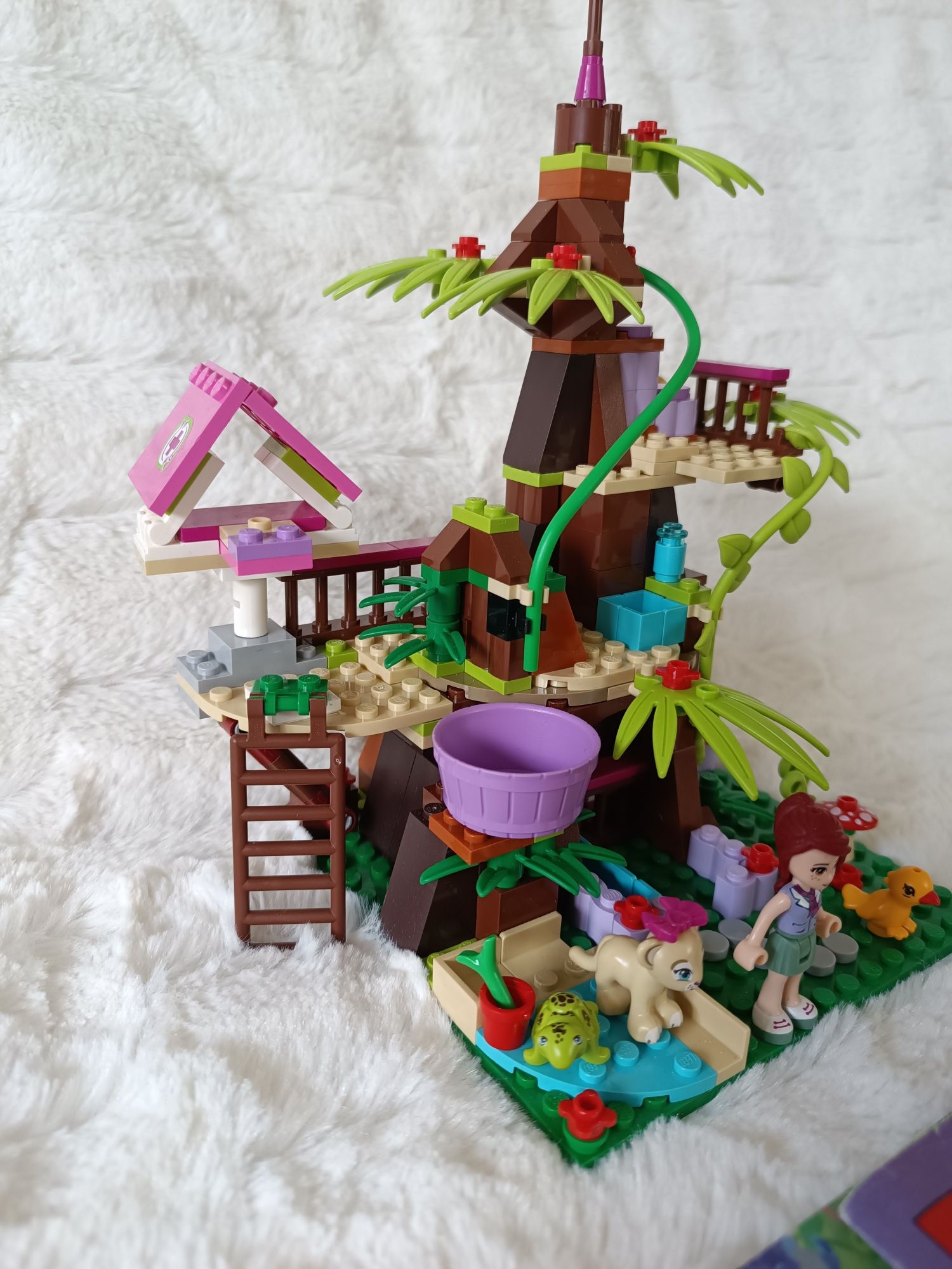 Zestaw klocki LEGO friends 41059 dom domek na drzewie figurki