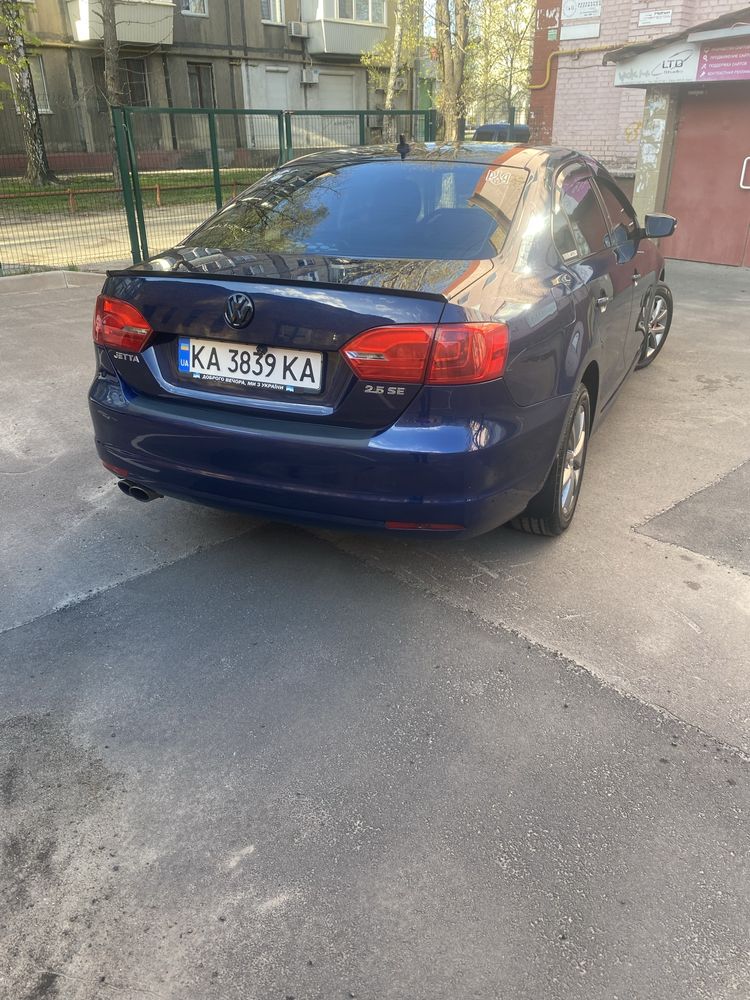 Продам Jetta 2013 рік