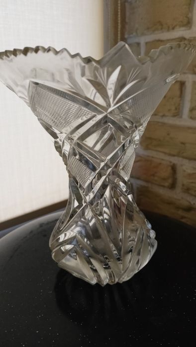 Вази хрустальні , графін скляний з пробкою