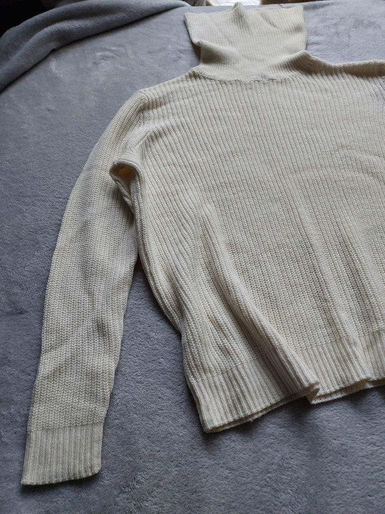 Sweter golf kremowy L 40